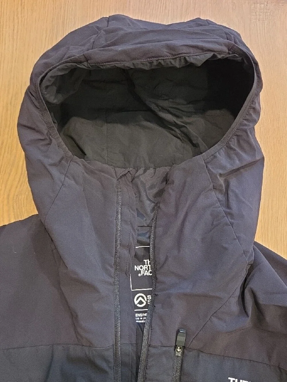 The North Face Men's SUMMIT SERIES Black Hooded Full-zip Jacket